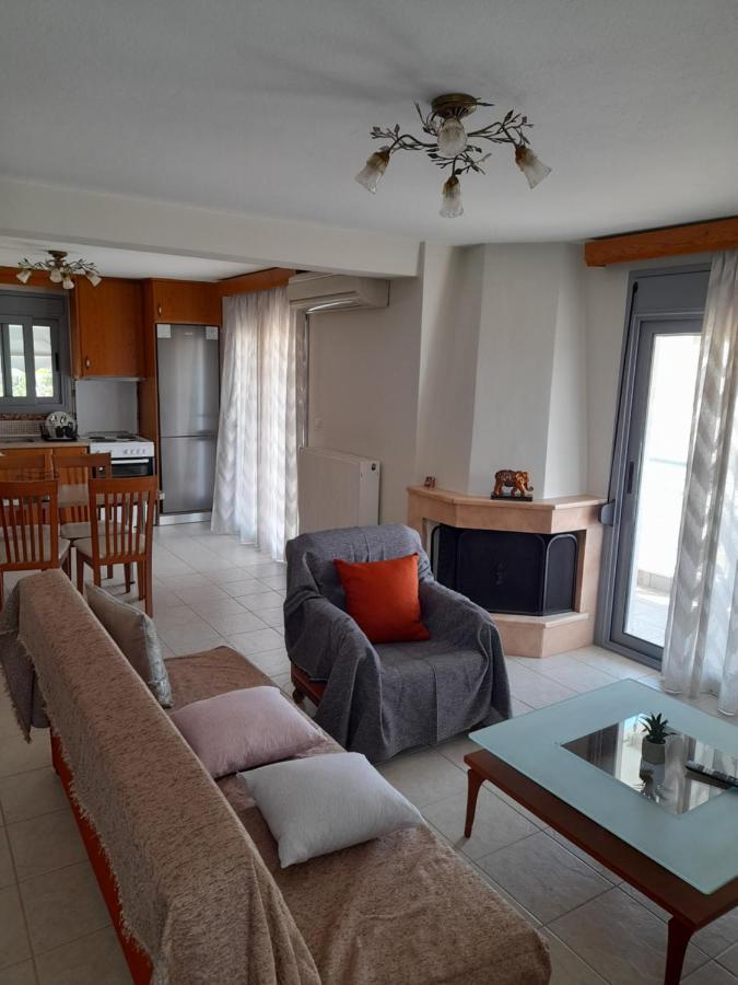 Dominikis Appartment Néa Péramos المظهر الخارجي الصورة