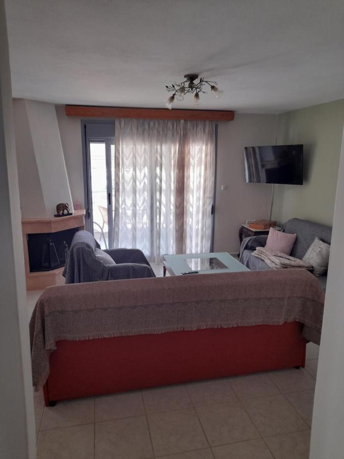Dominikis Appartment Néa Péramos المظهر الخارجي الصورة